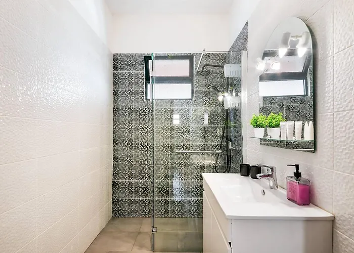 02 By Galmi Lägenhet